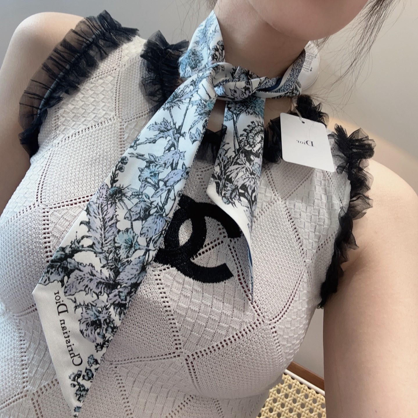 디올 스카프 트윌리