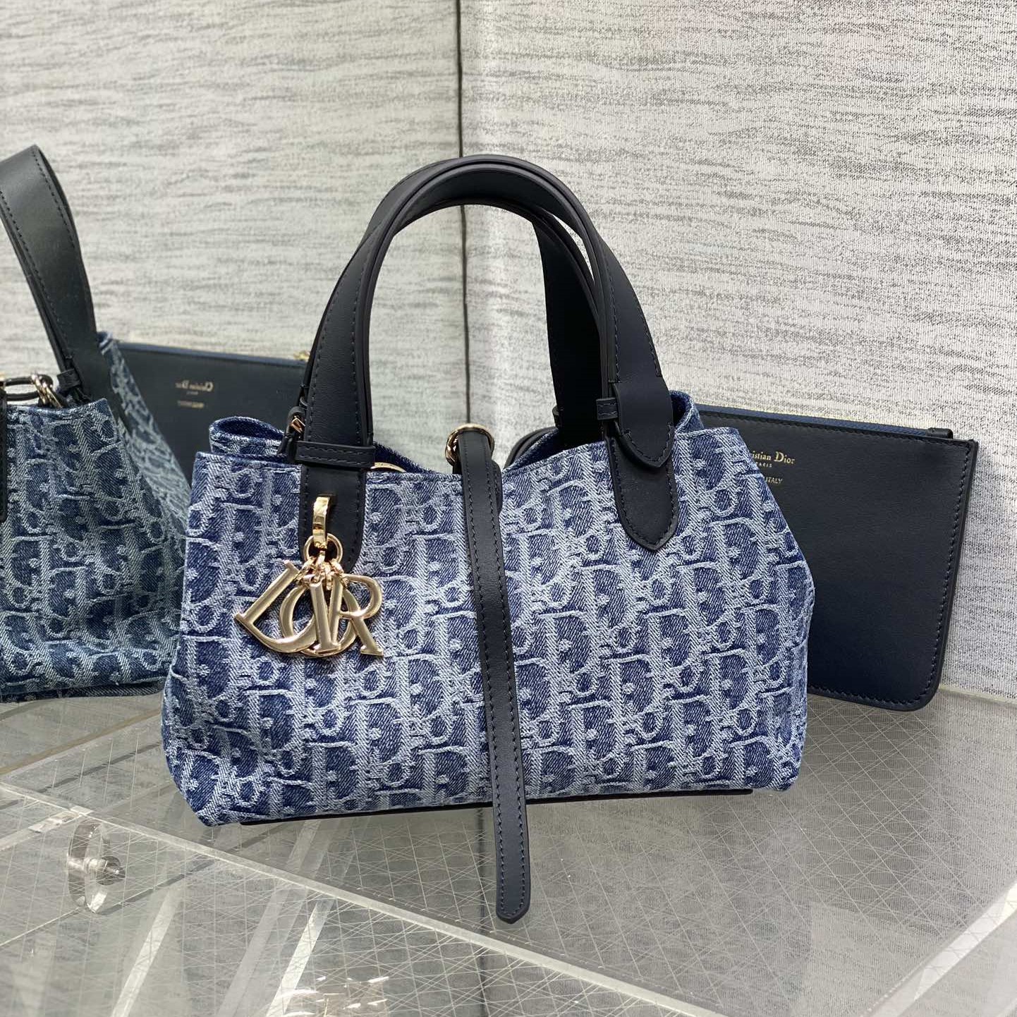 디올 토트백 뚜후즈백 스몰