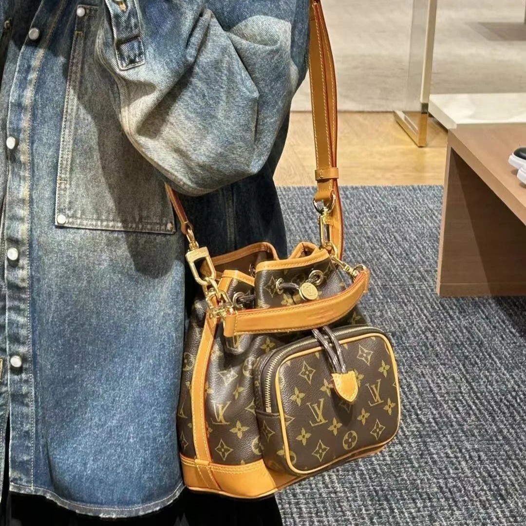 루이비통 숄더백 노에 카고백