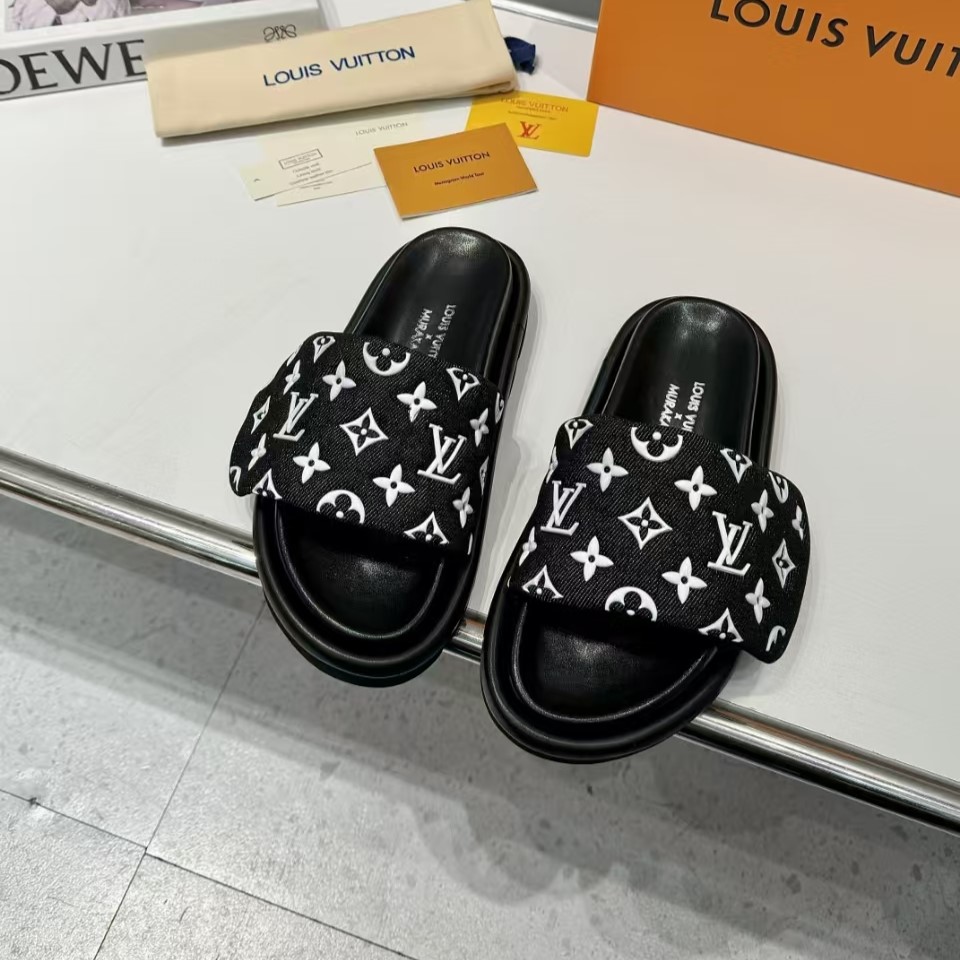 루이비통 슬리퍼 남녀공용