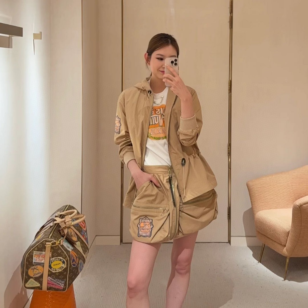 루이비통 바람막이 자켓 남성