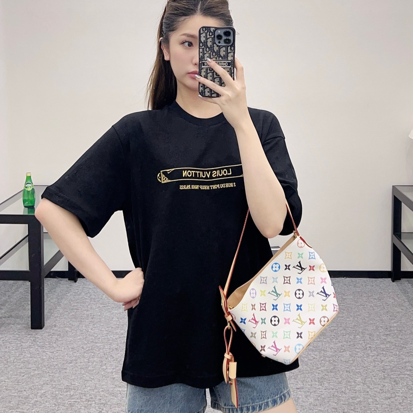 루이비통 여성 반팔티