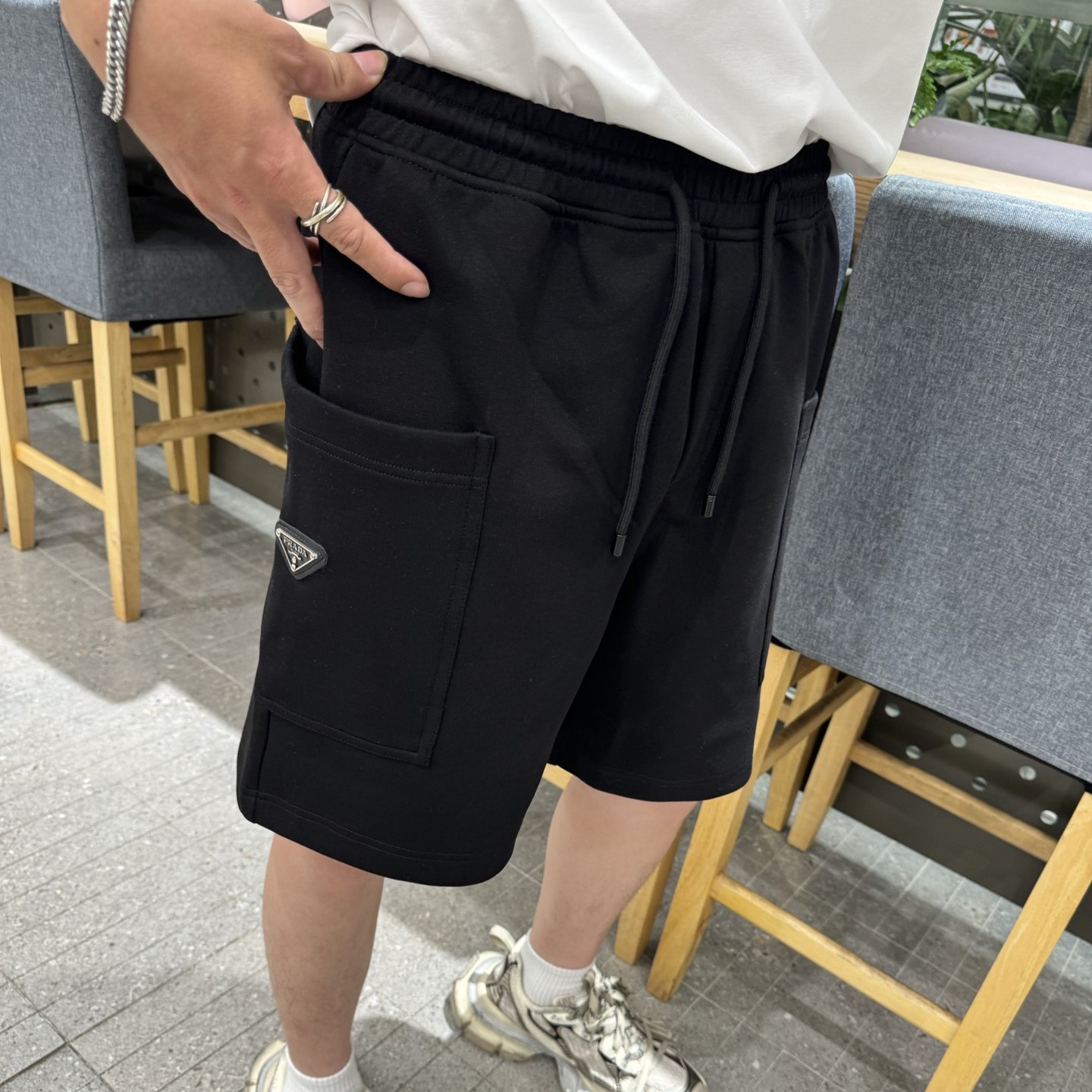프라다 남성 반바지