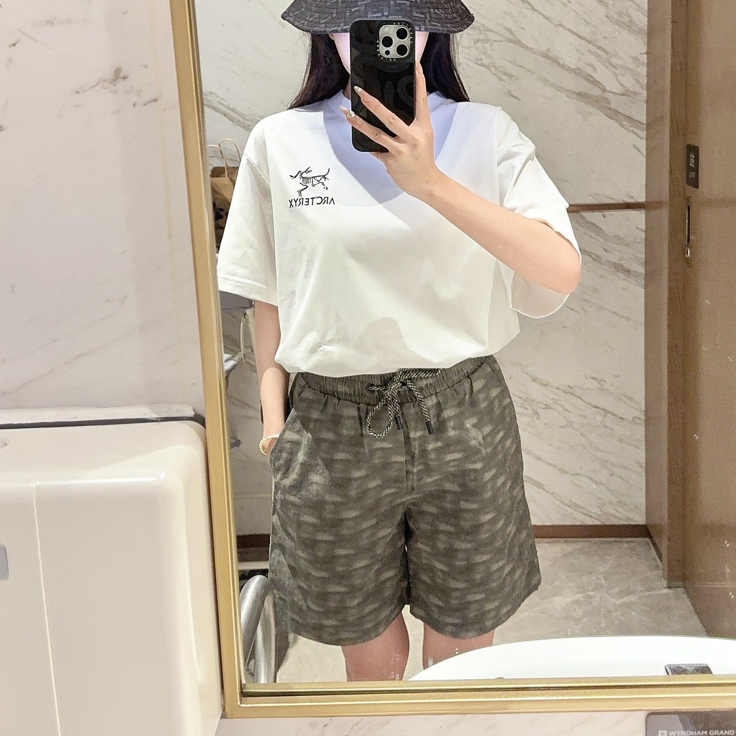 디올 반바지 남녀공용