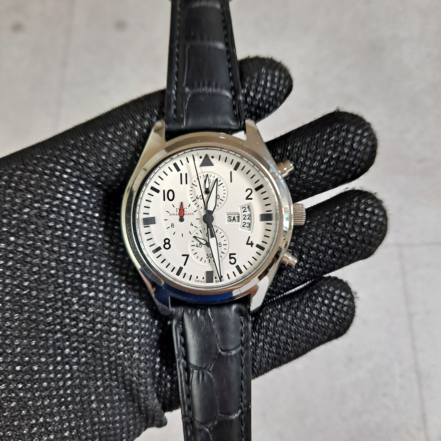 [국내배송] IWC 파일럿 크로노그래프 워치