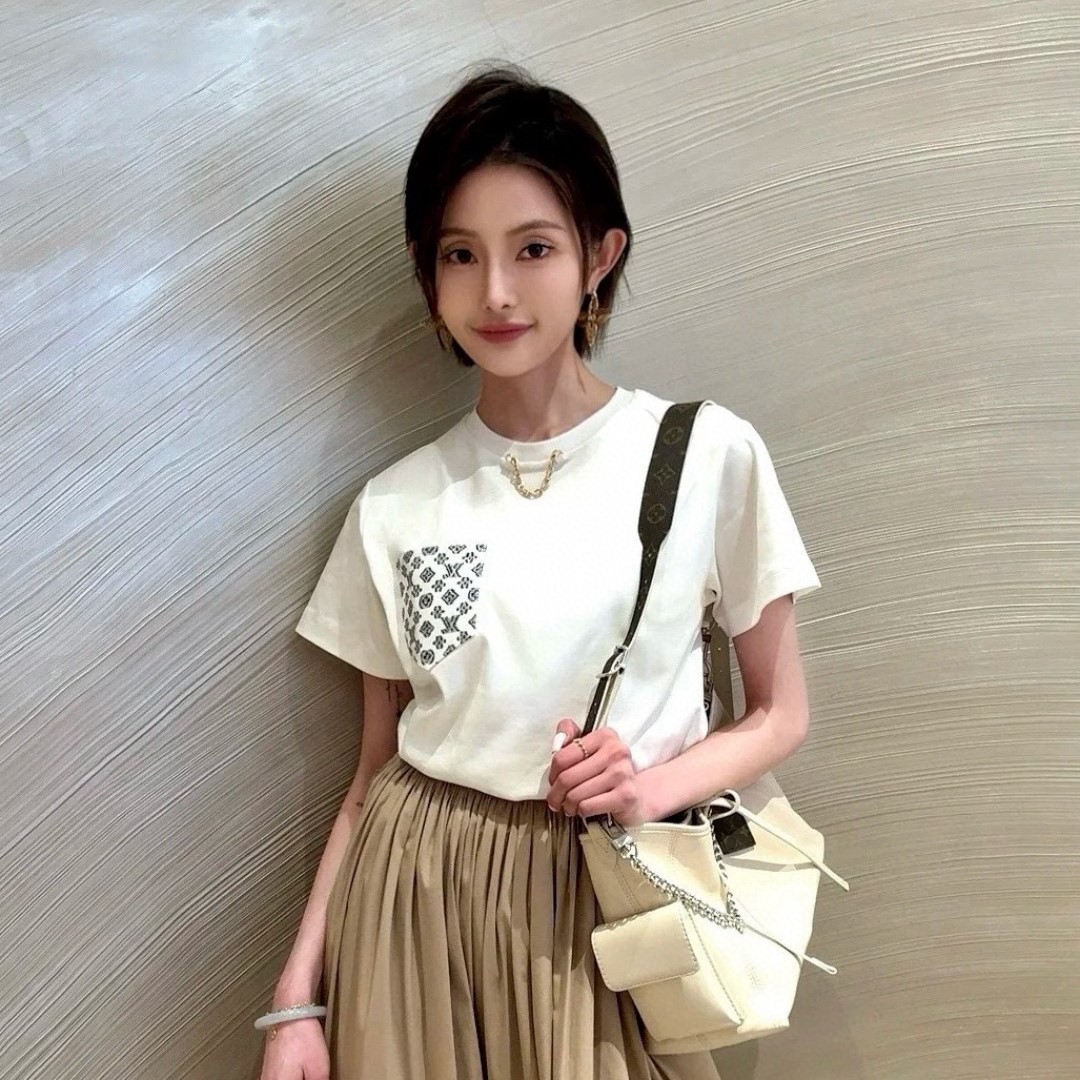 루이비통 여성 반팔티