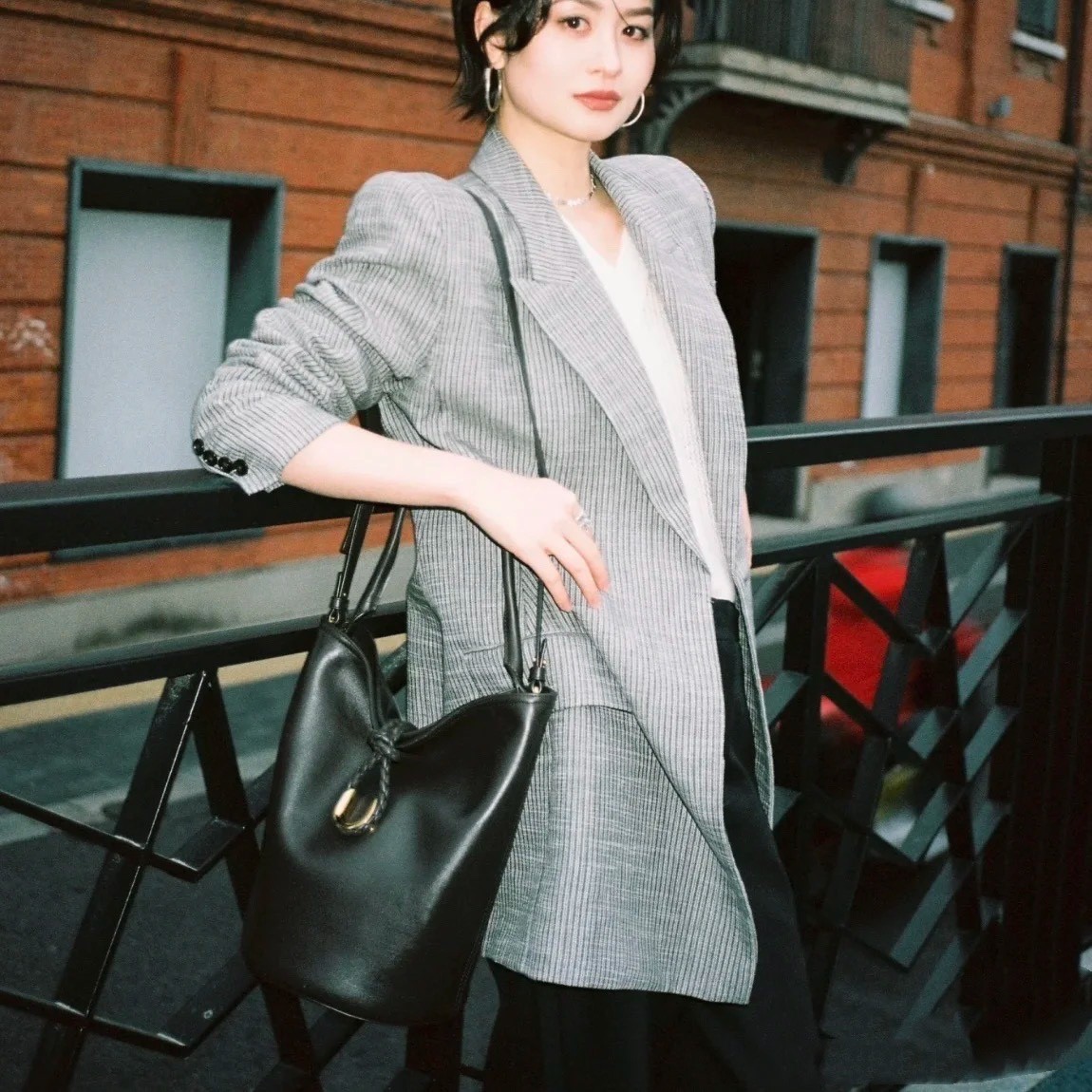 보테가베네타 리베타 BV25
