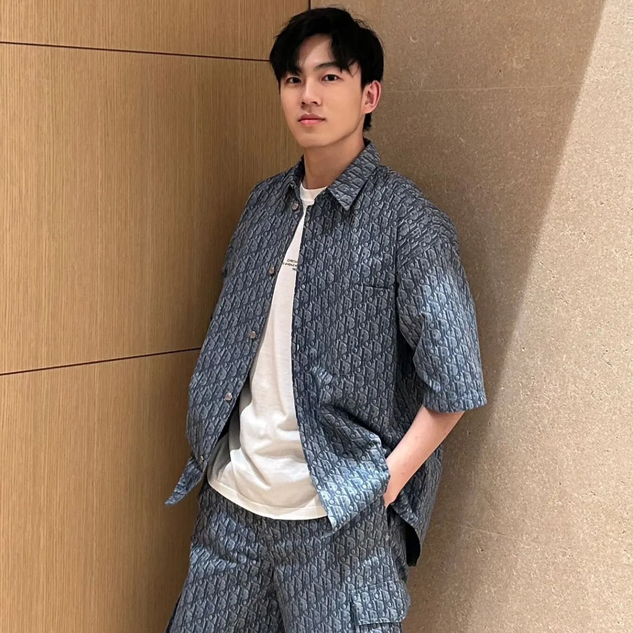 디올 남녀공용 셔츠