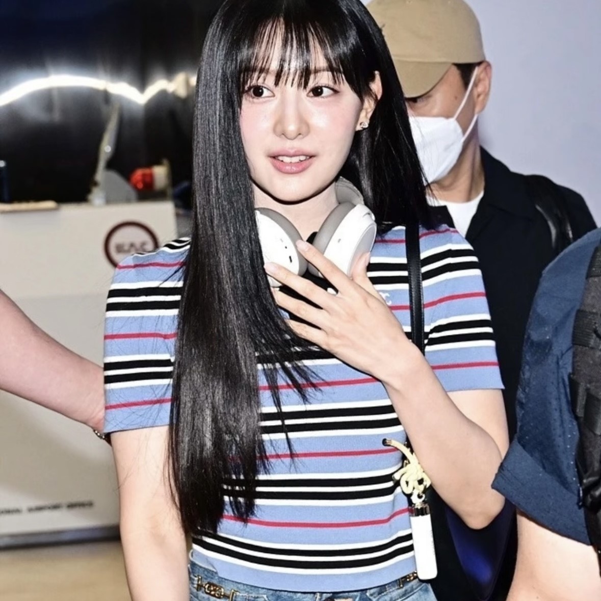 셀린느 여성 폴로 반팔티