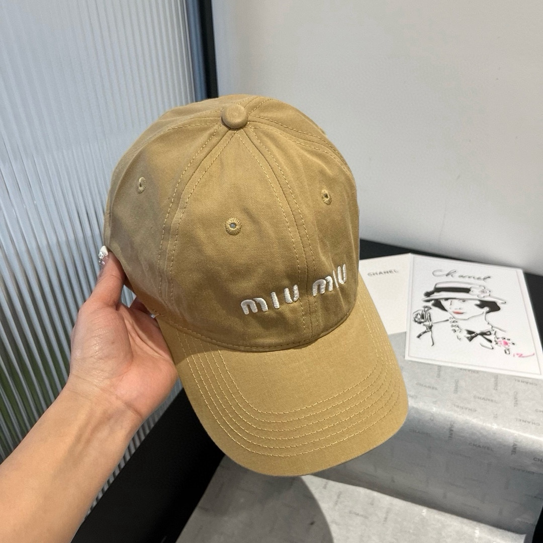 미우미우 모자 볼캡