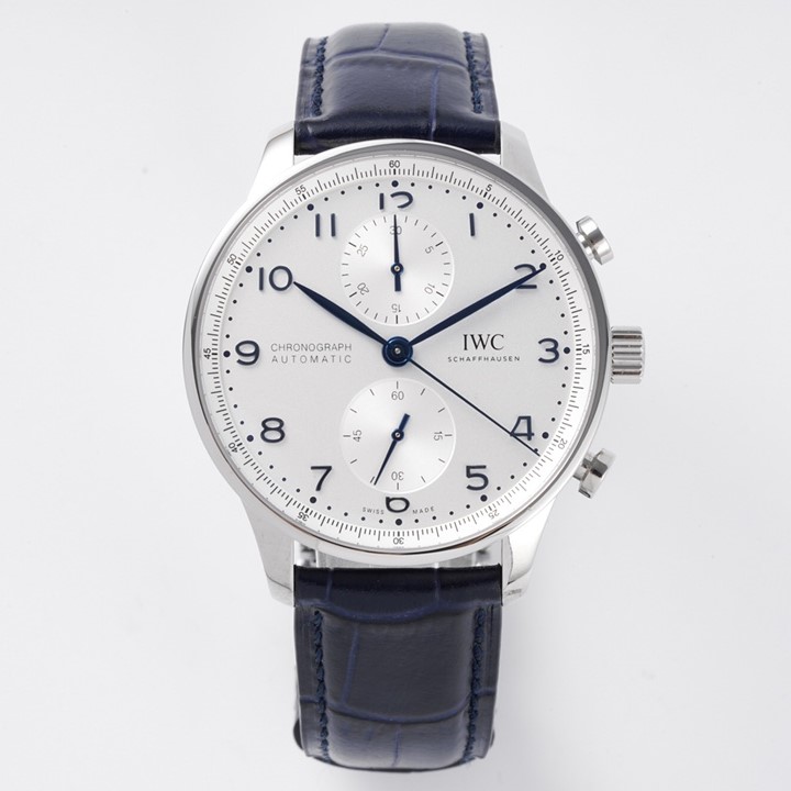 IWC 포르우기저 크로노그래프 가죽시계 (최고급)