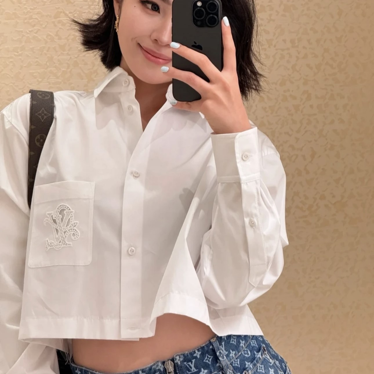 루이비통 여성 크롭 셔츠