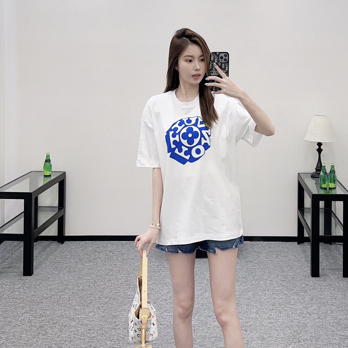 루이비통 여성 반팔티