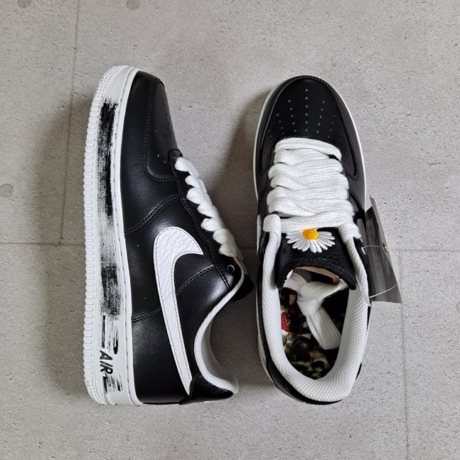 나이키 피스마이너스원