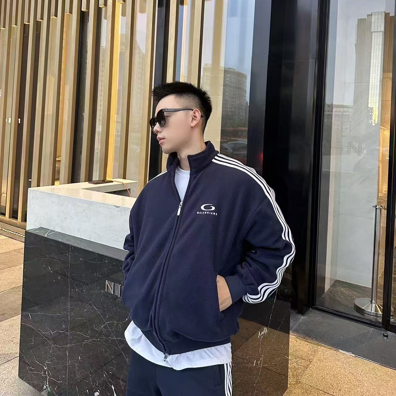 발렌시아가 남성 후드 집업