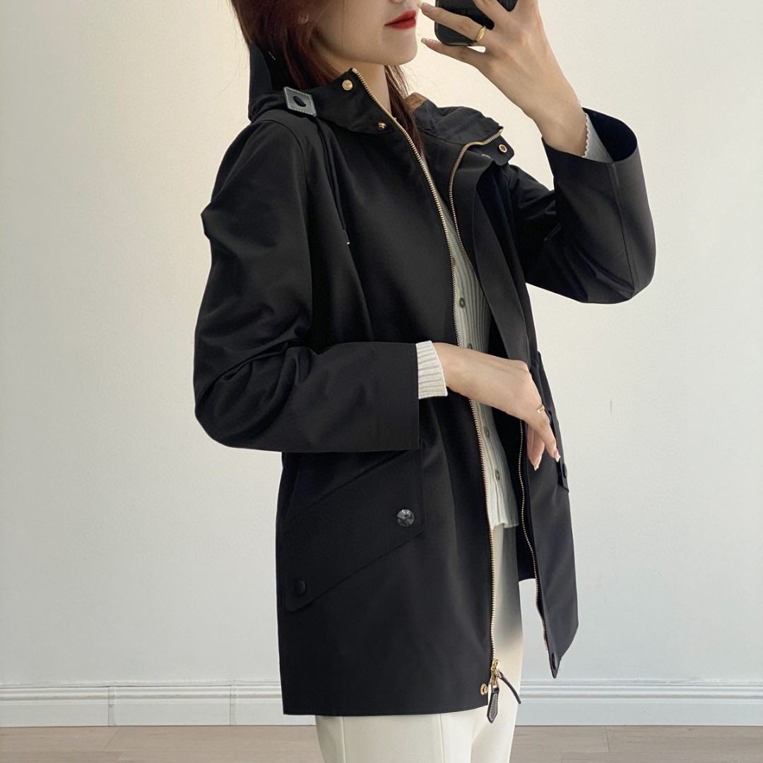 버버리 바람막이 여성 자켓