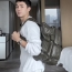 발렌시아가 슈퍼비지 라지 슬링백