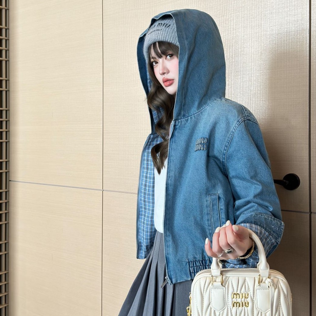 미우미우 후드집업 여성 자켓