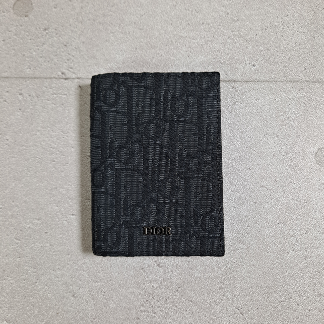 디올 오블리크 바이폴드 카드지갑