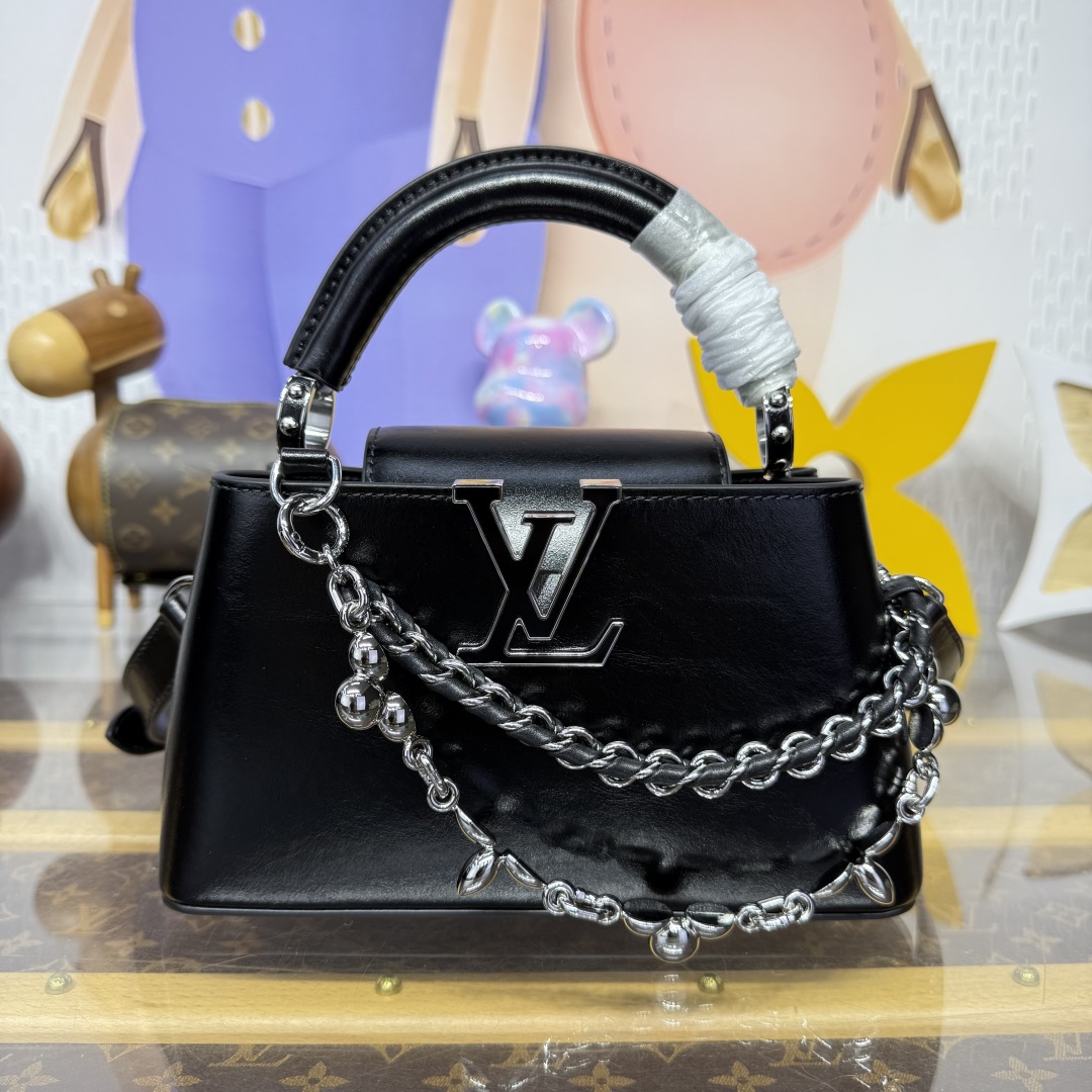 루이비통 카퓌신 토트백 이스트웨스트