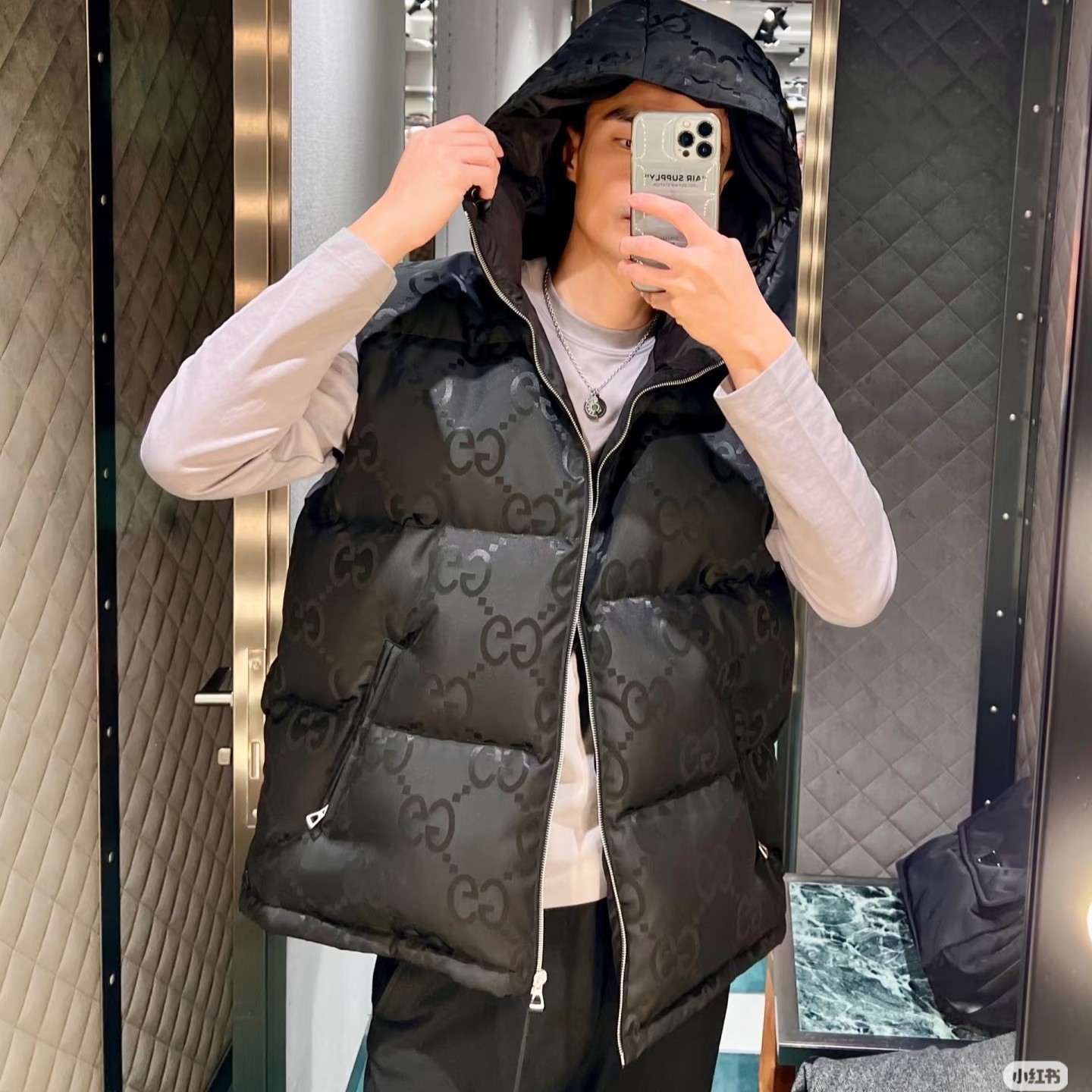 구찌 패딩 조끼 남녀공용