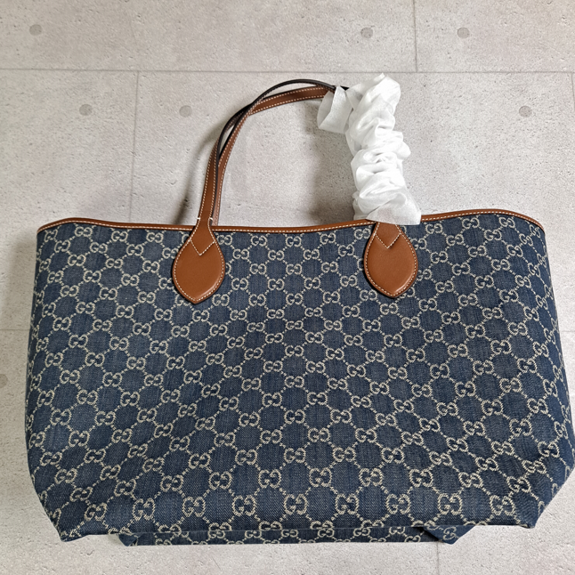 구찌 GG 데님 토트백 820481