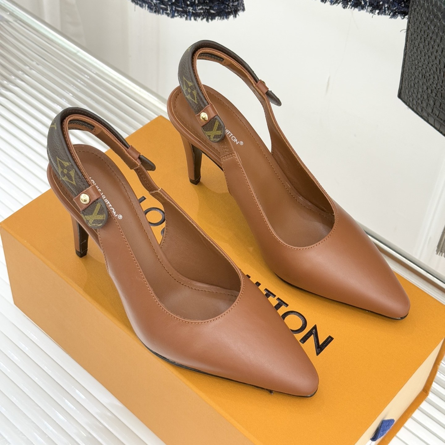루이비통 슬링백 펌프스 구두