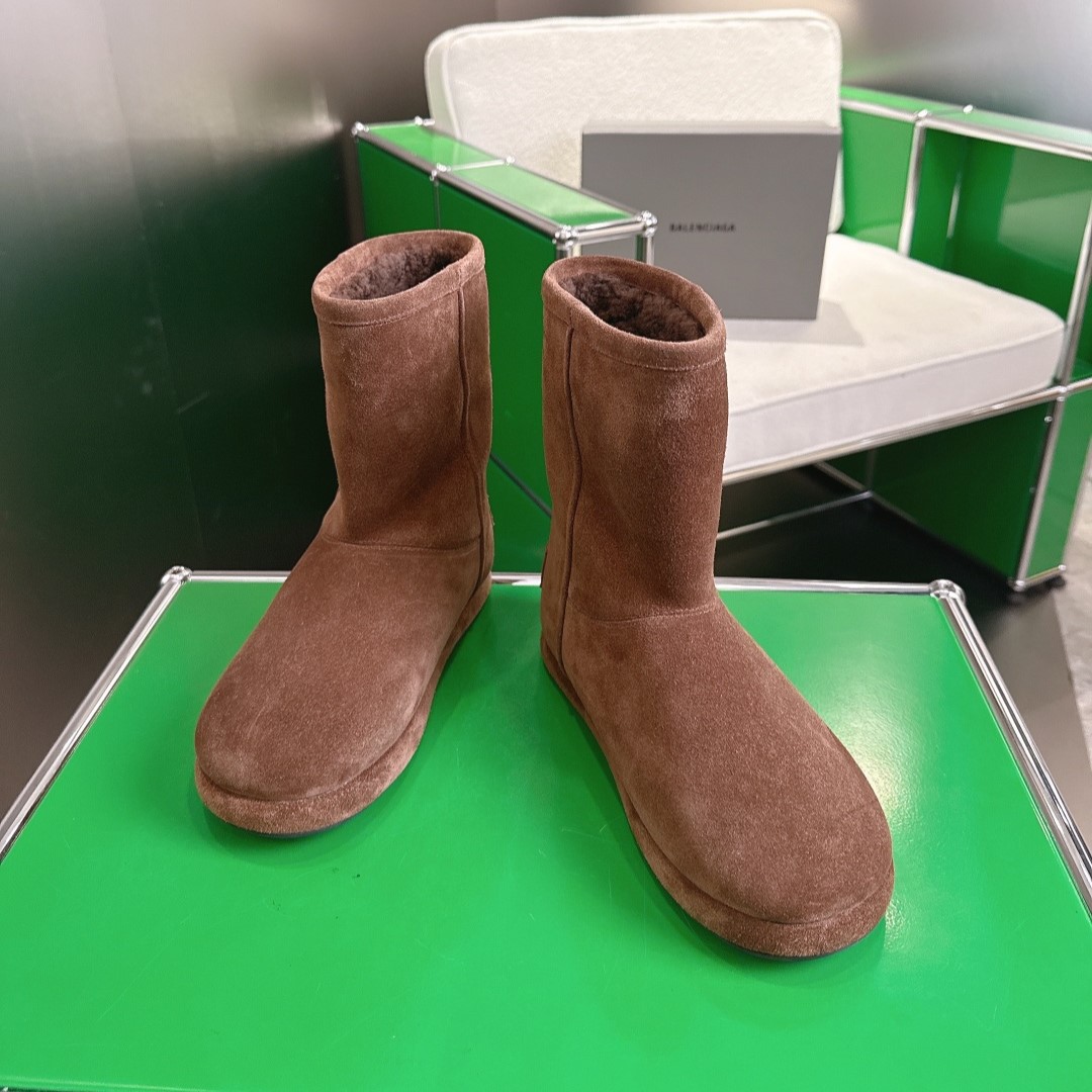 발렌시아가 어그 부츠