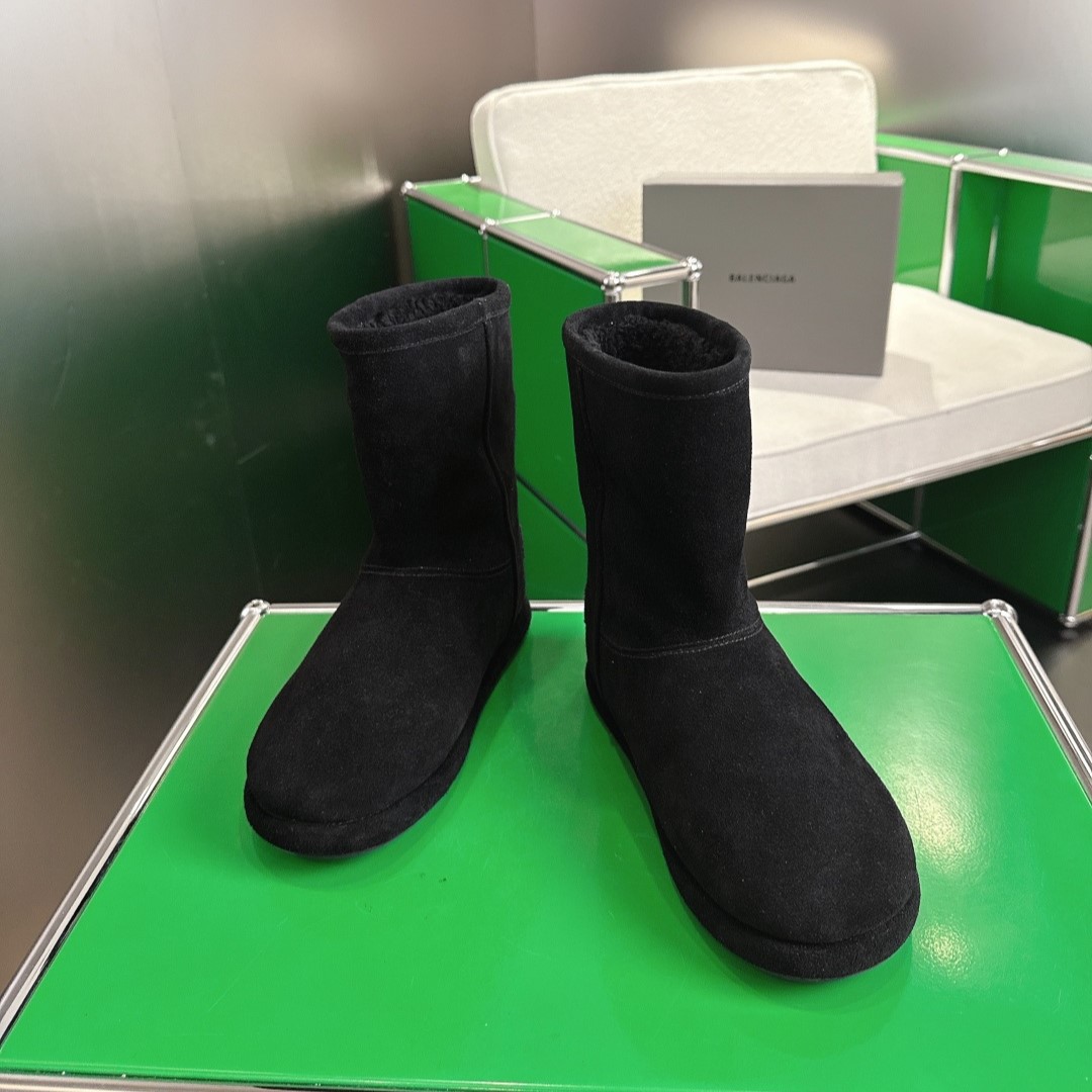 발렌시아가 어그 부츠