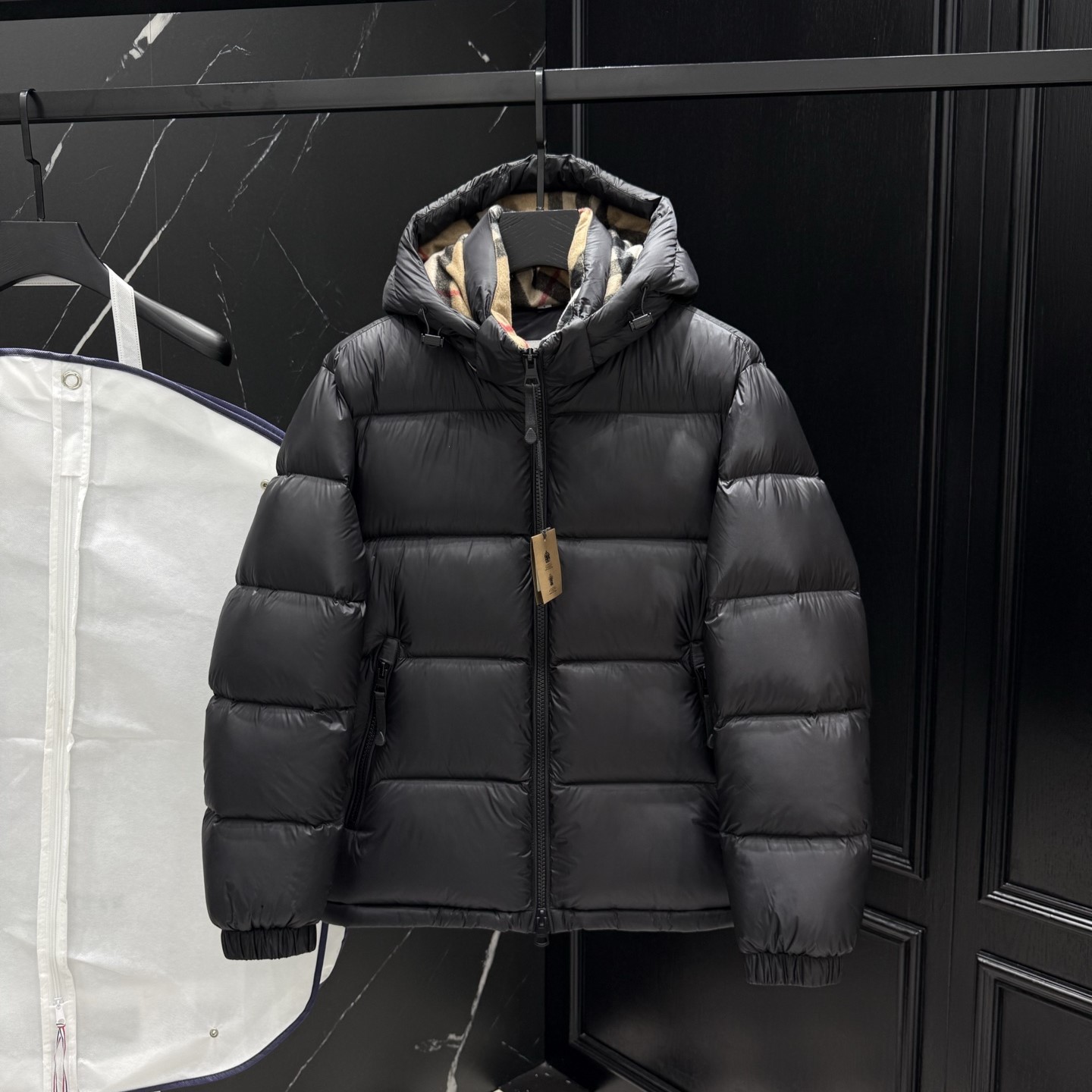 버버리 남성 패딩