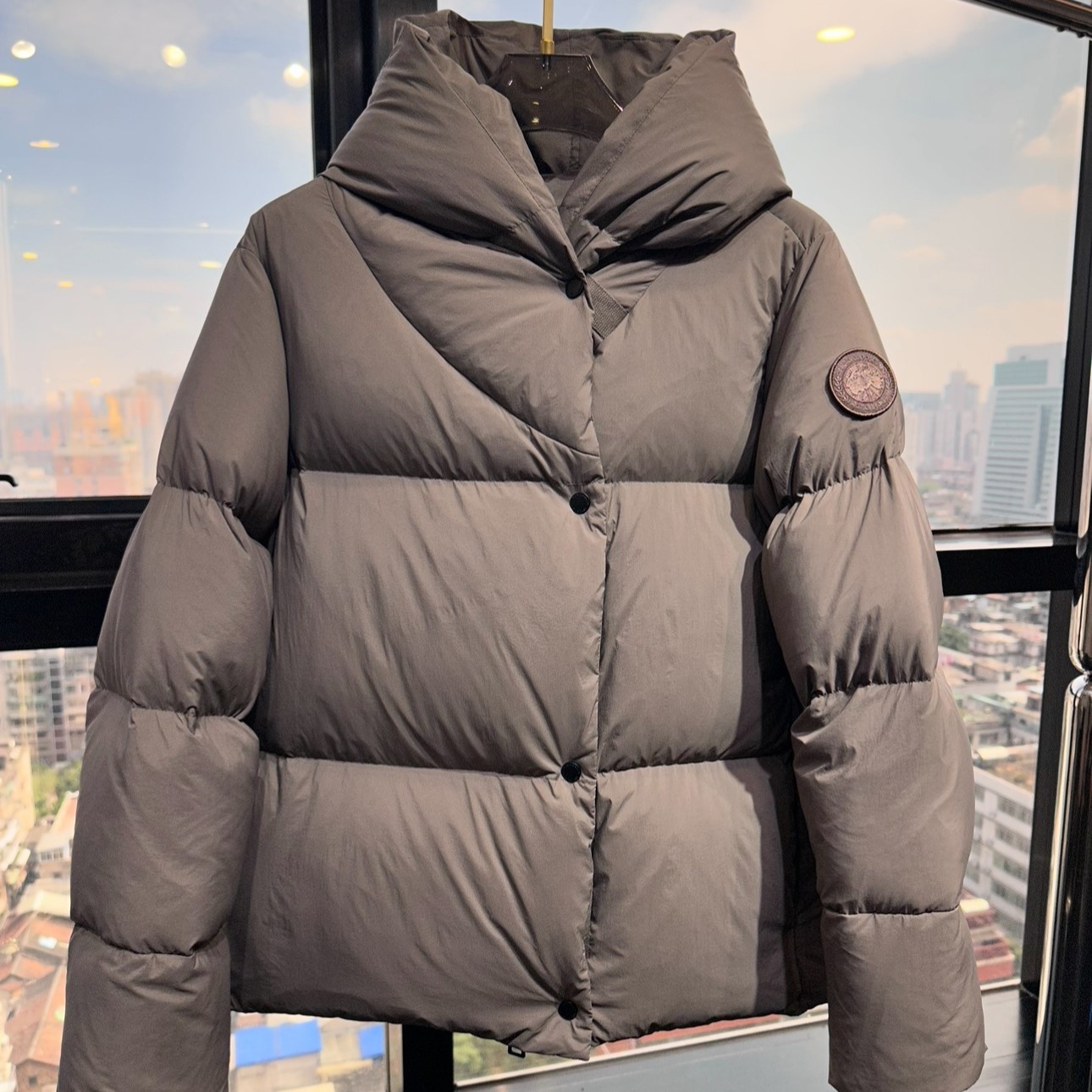 캐나다구스 여성 패딩