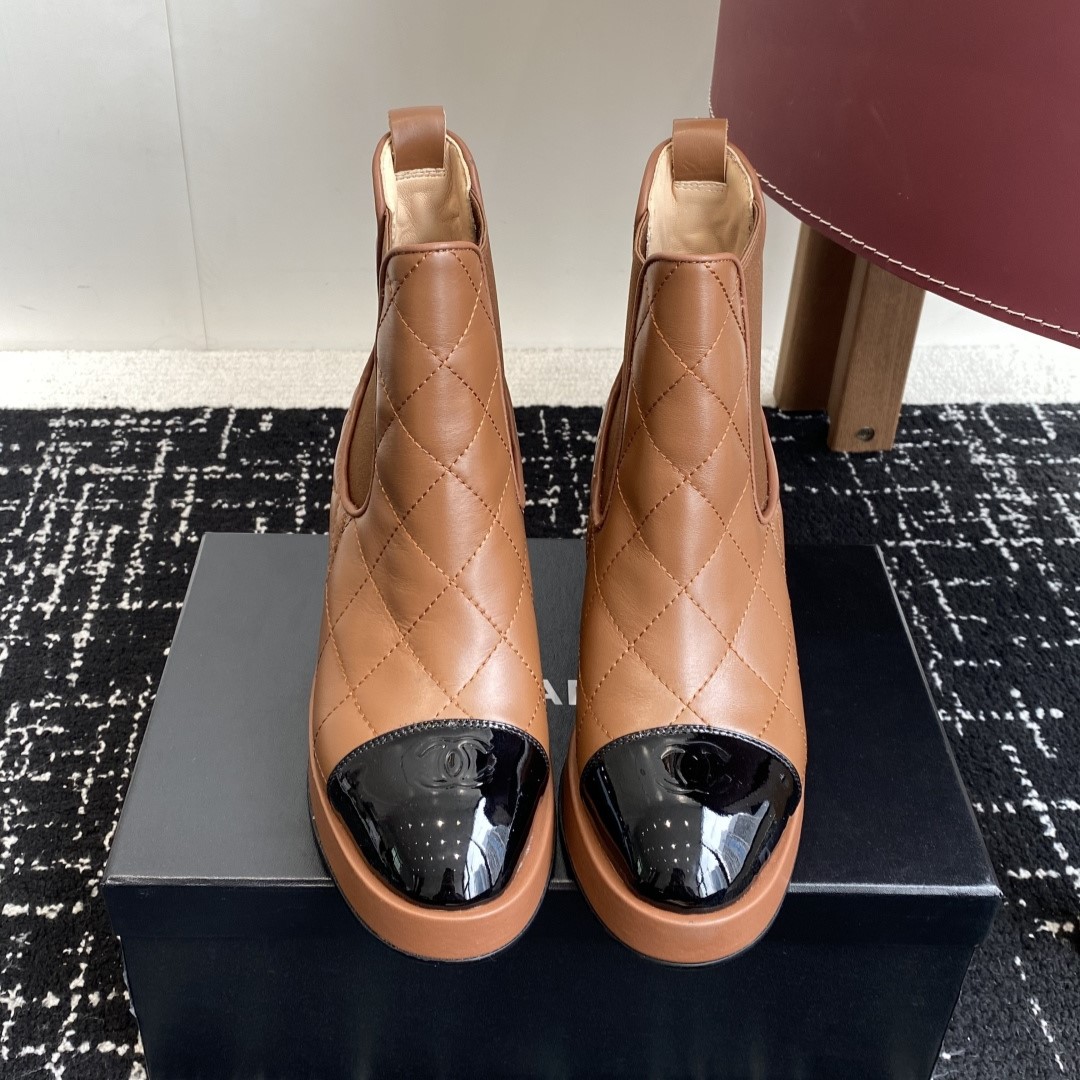 샤넬 앵글 부츠