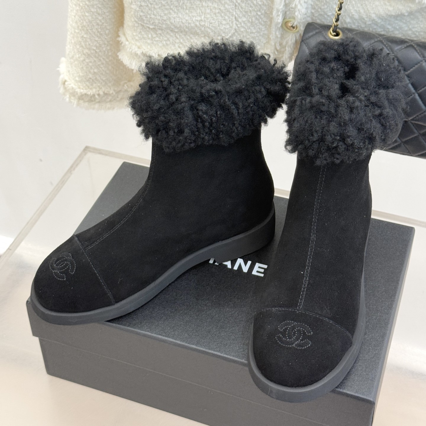 샤넬 기모 앵글 부츠