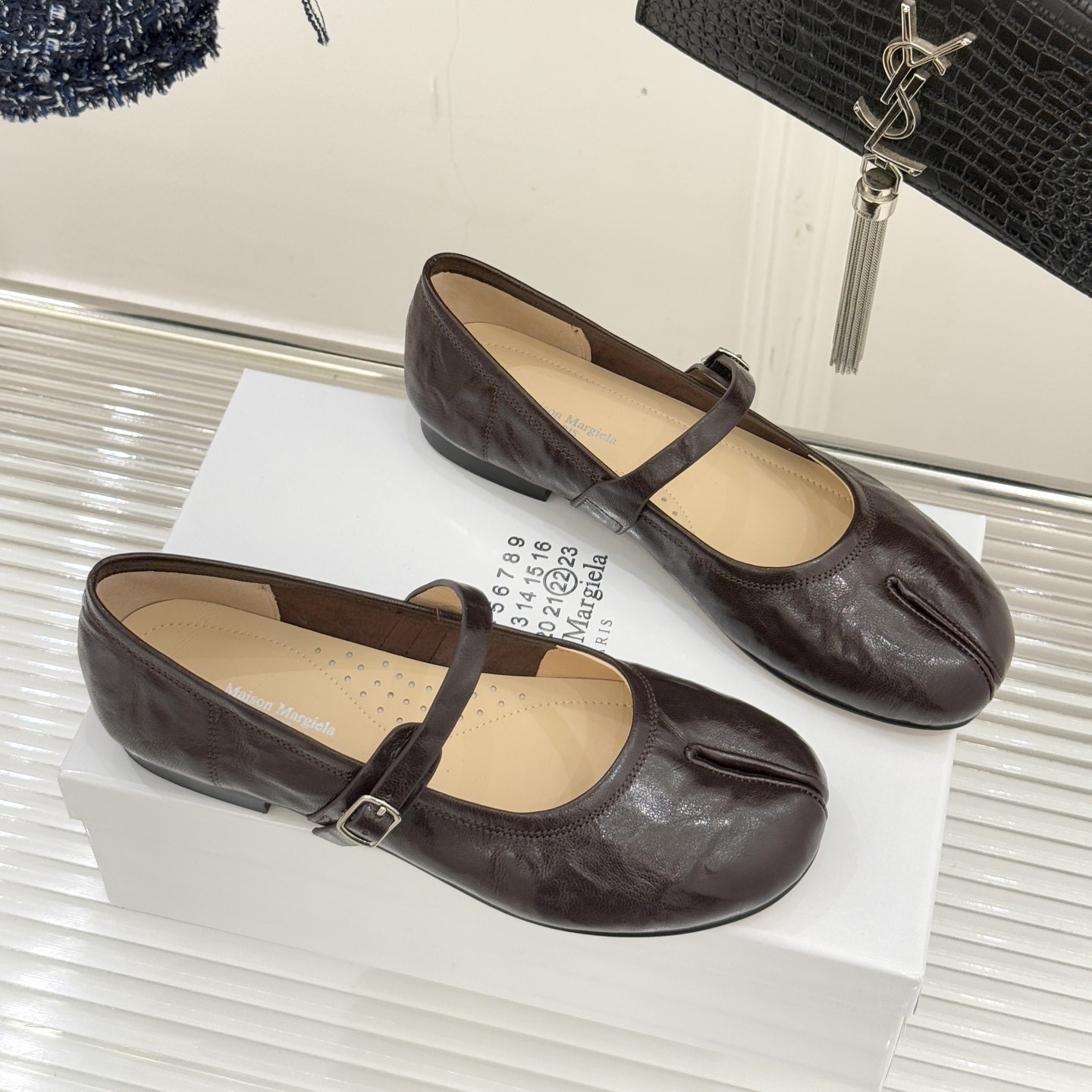 메종마르지엘라 메리제인 플랫슈즈