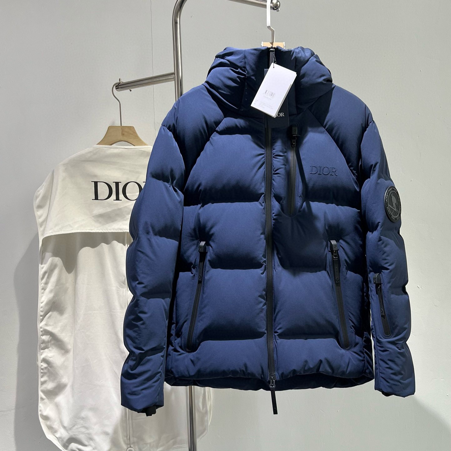 디올 남성 패딩 스키