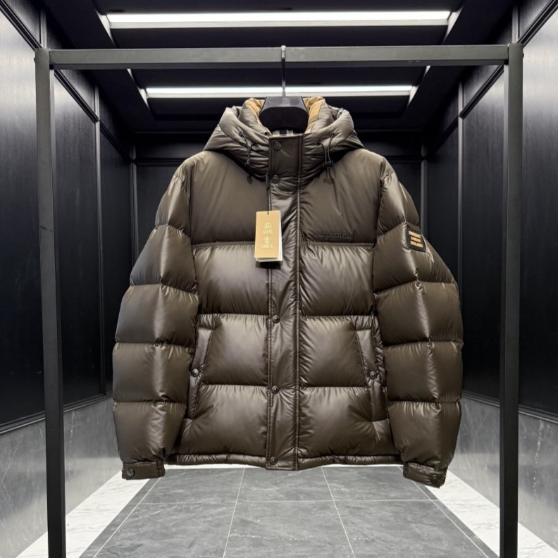 버버리 남성 패딩