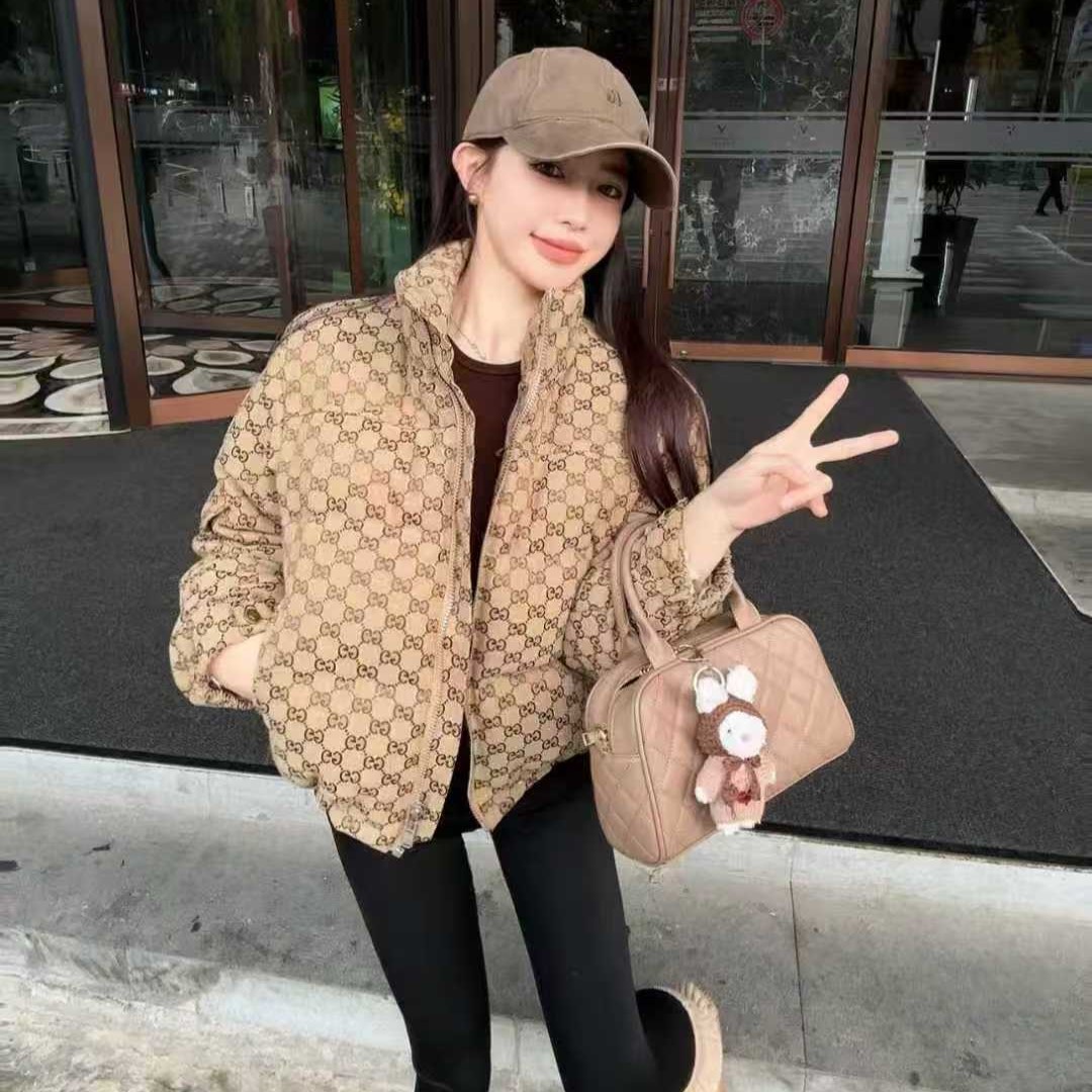 구찌 여성 패딩