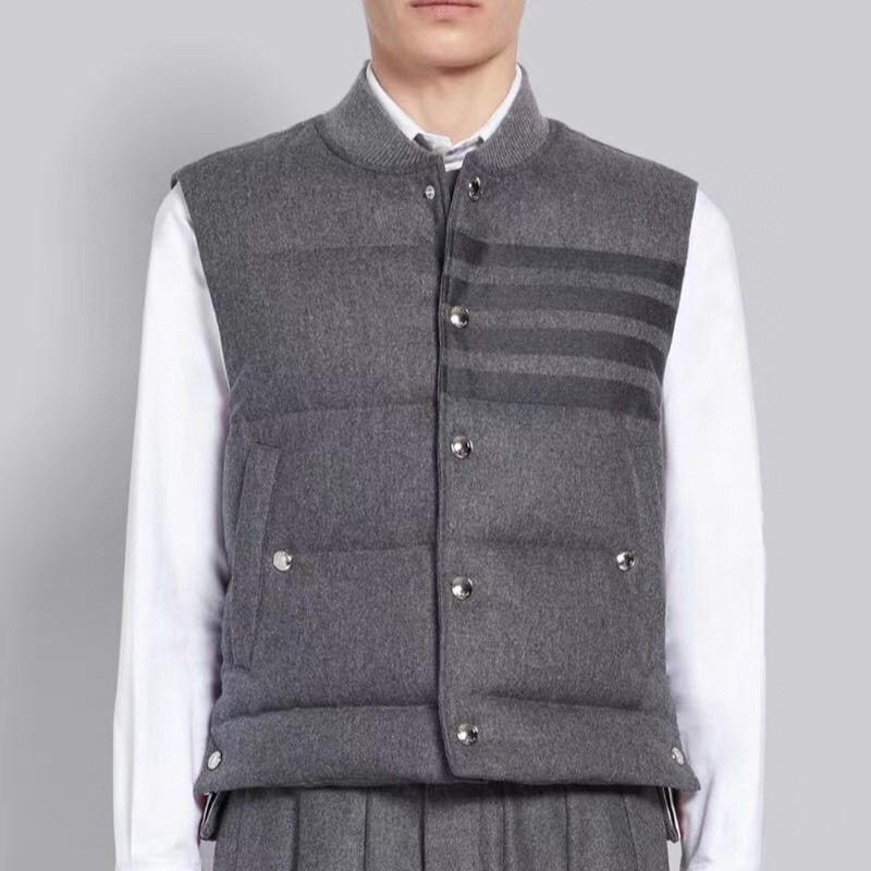 톰브라운 남성 패딩 조끼