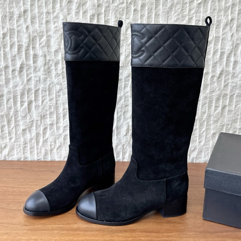 샤넬 롱부츠 25ss