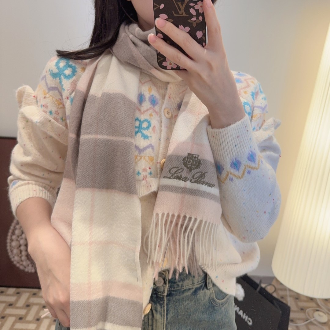 로로피아나 머플러 목도리