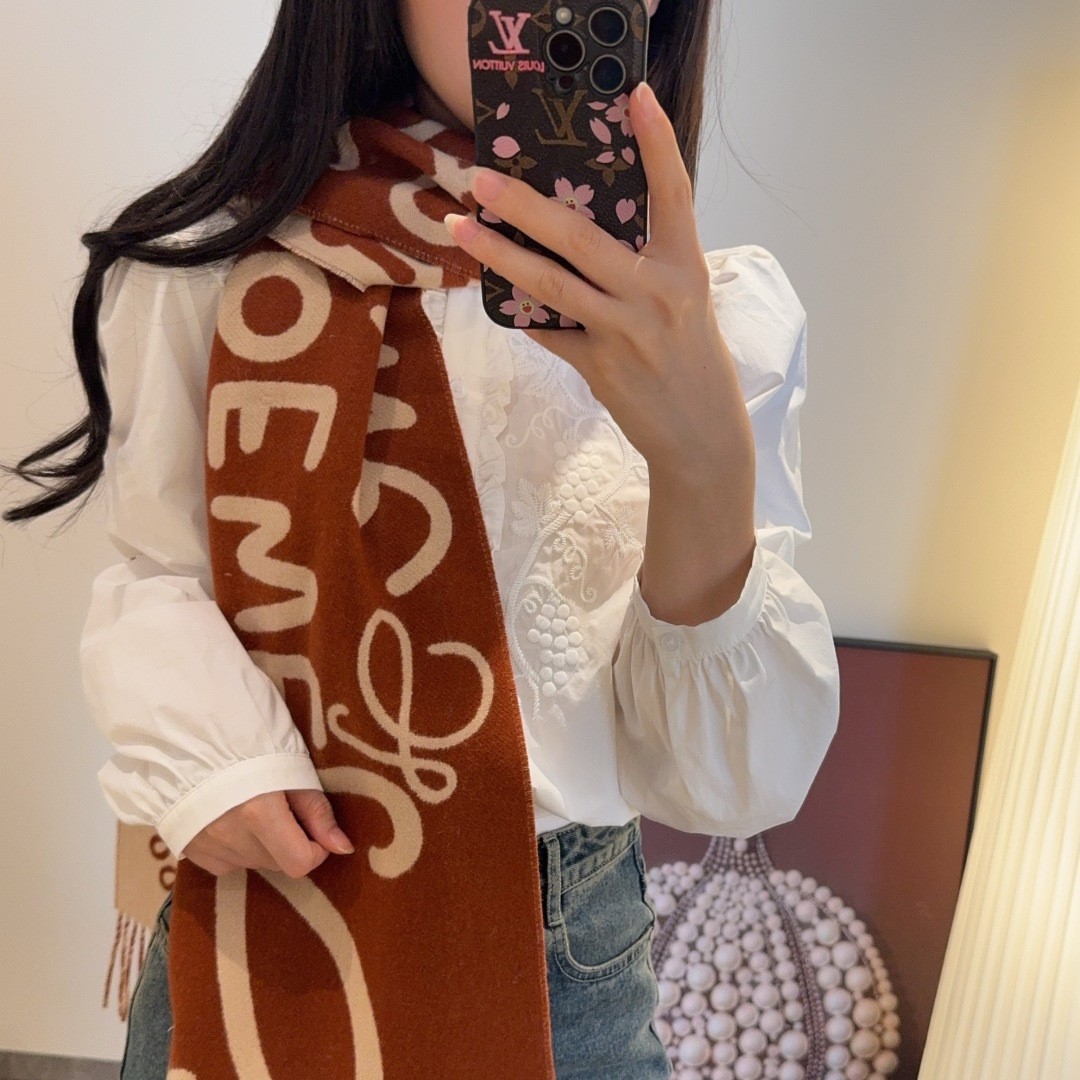 로에베 머플러 목도리