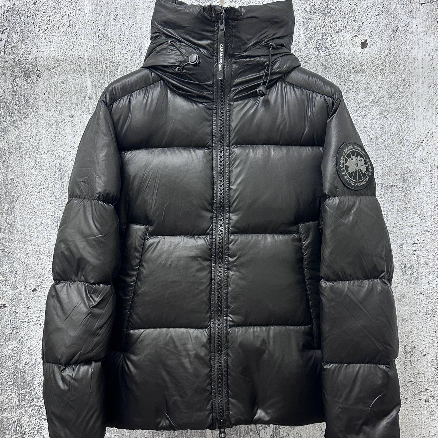 캐나다구스 남성 패딩