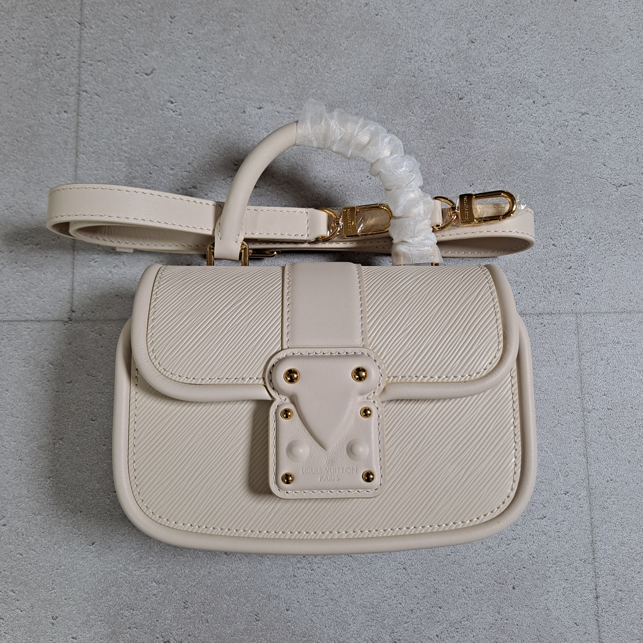 루이비통 하이앤드 시크 숄더백 M22720