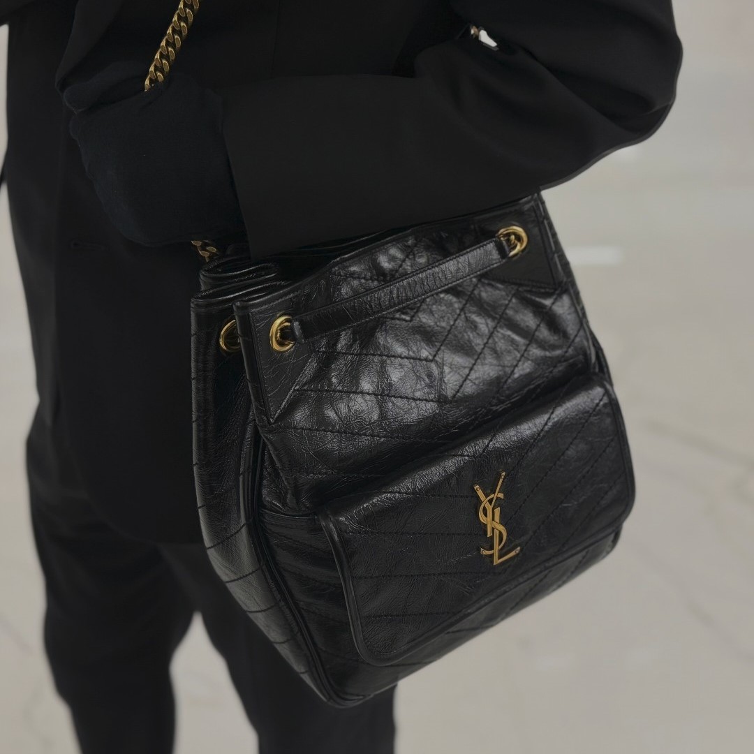 입생로랑 니키 가죽 버킷백 862295