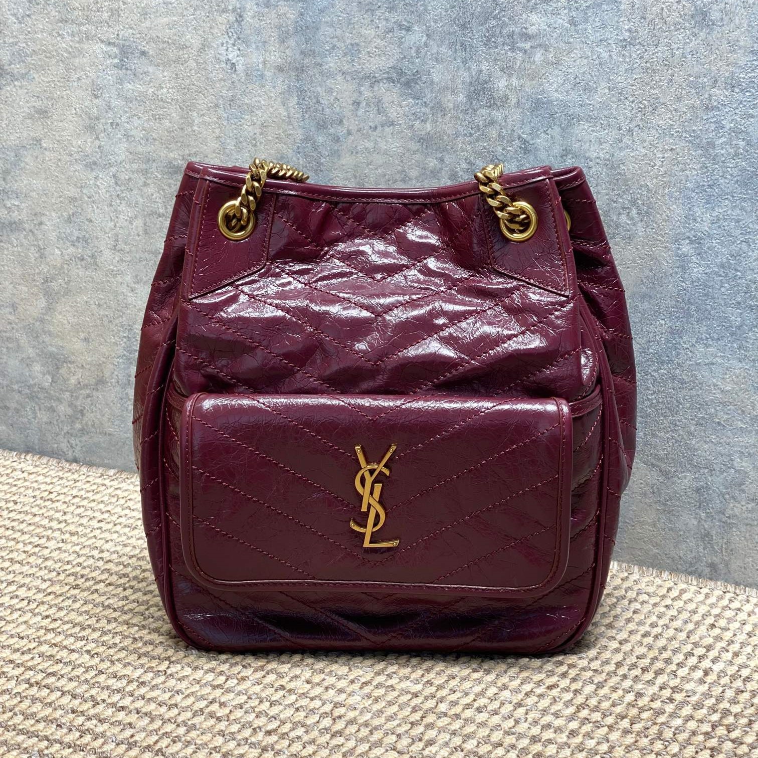 입생로랑 니키 가죽 버킷백 862295