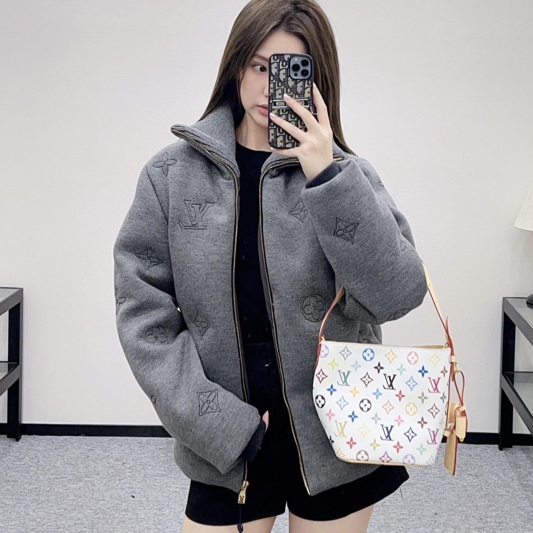 루이비통 여성 패딩 자켓