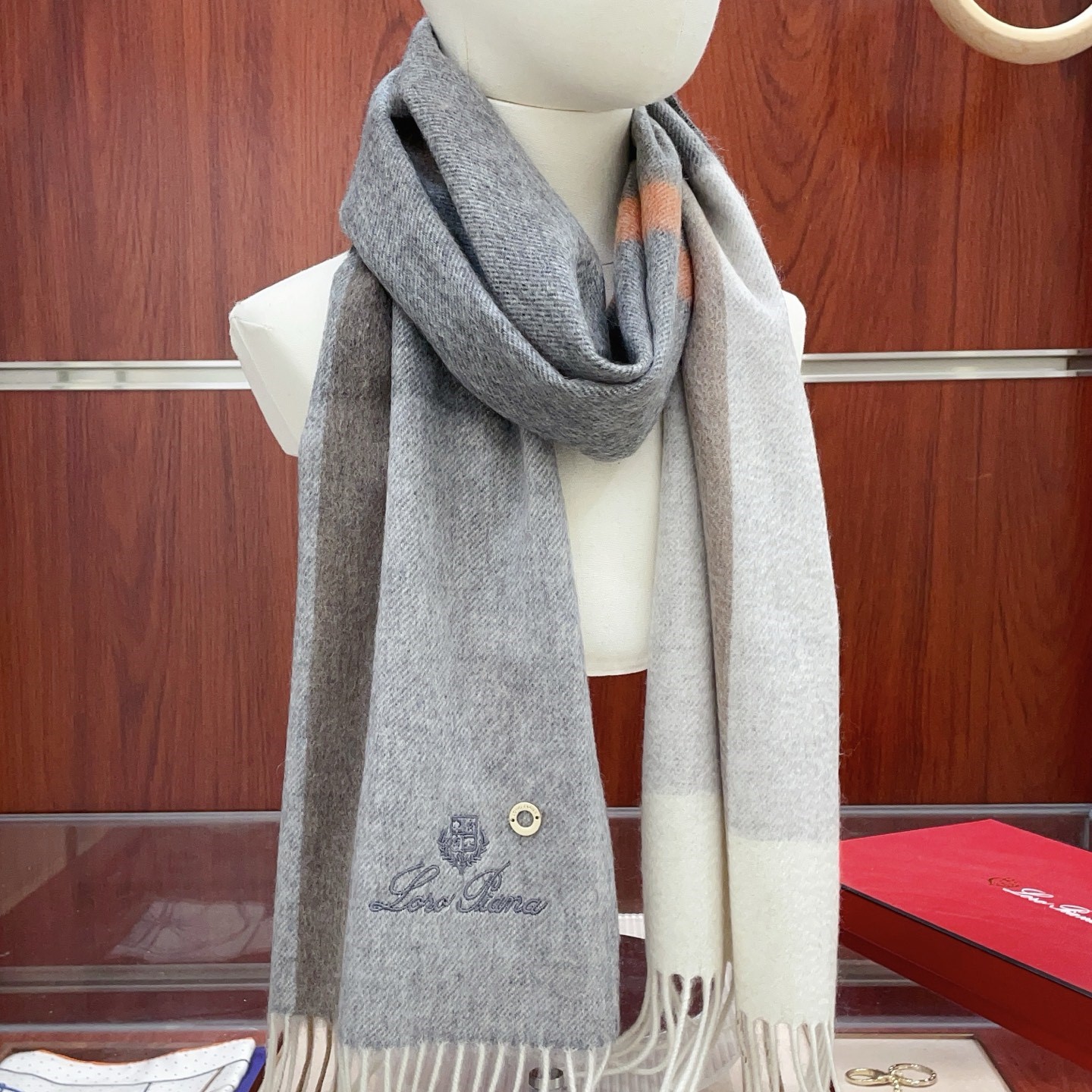 로로피아나 머플러 목도리