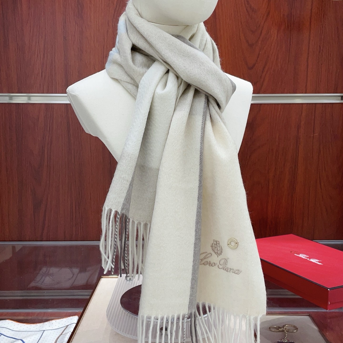 로로피아나 머플러 목도리