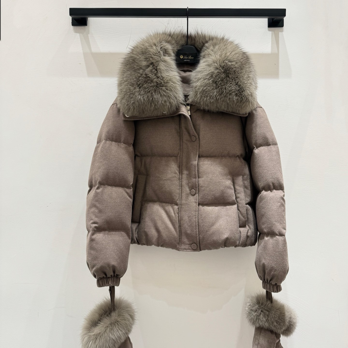 로로피아나 여성 패딩