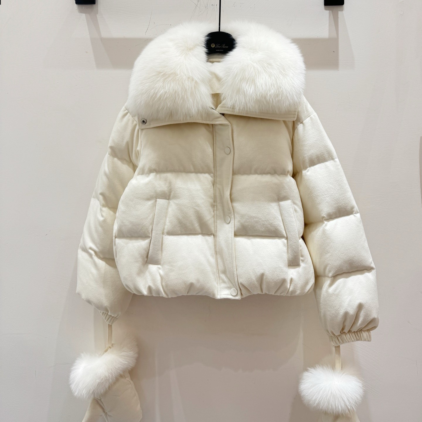 로로피아나 여성 패딩